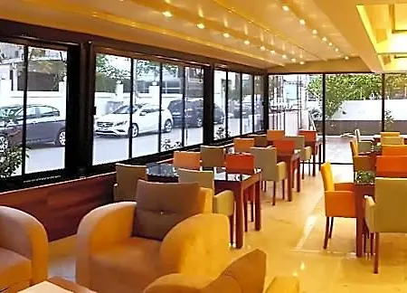 酒店 Lavin Garden 3*