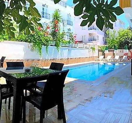 Lavin Garden 3*