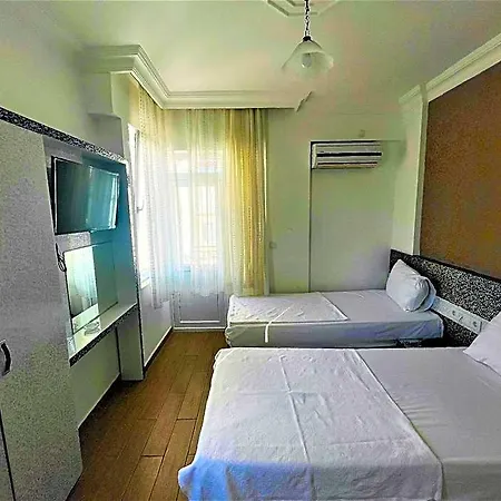 Lavin Garden 3* أنطاليا