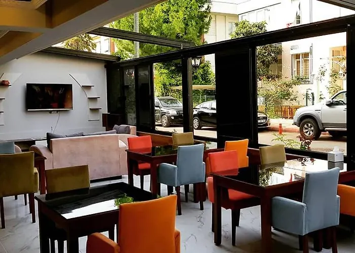 Szálloda Lavin Garden 3*