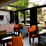 酒店 Lavin Garden 3*