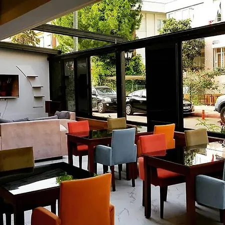 酒店 拉文花园酒店 3*