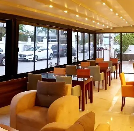 拉文花园酒店 3* 安塔利亚